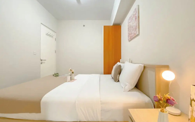 Strategic And Restful 2Br Springlake Summarecon Bekasi Apartment