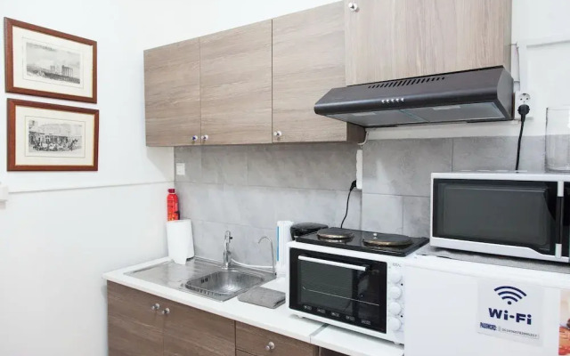 Cozy apt near Stavros Niarchos Park