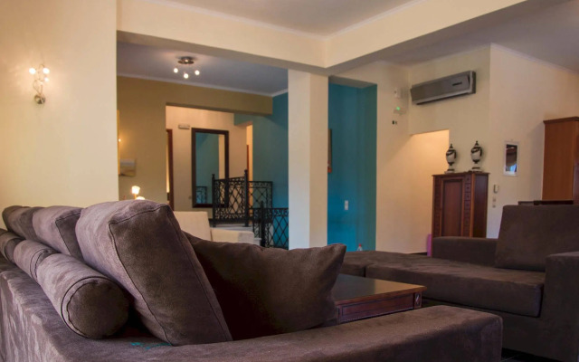 Leone Luxury Villas