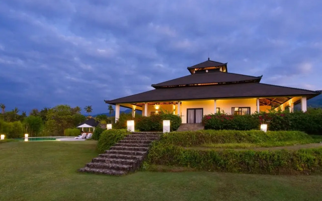 Lovina Residence