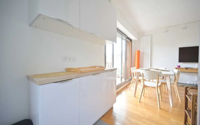 Very Nice Apartment With Balcony - 4p/1br - 600m From the Beach