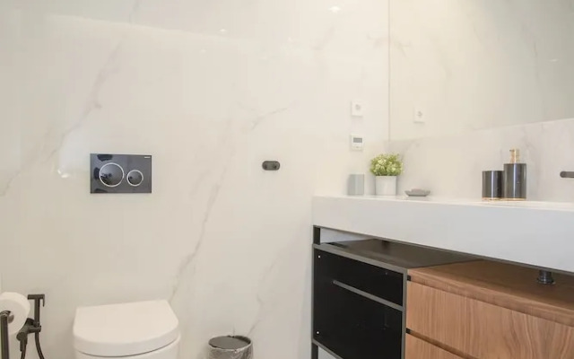 Liiiving - Crystal Palace Apartment