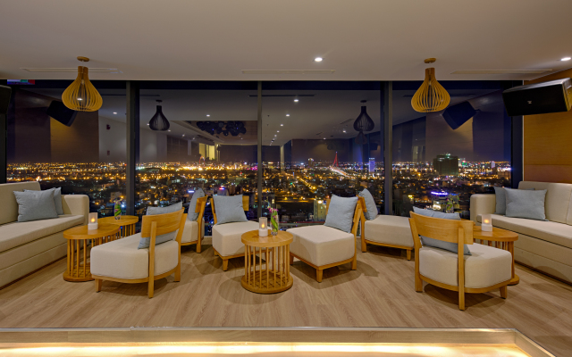TMS Hotel Da Nang Beach