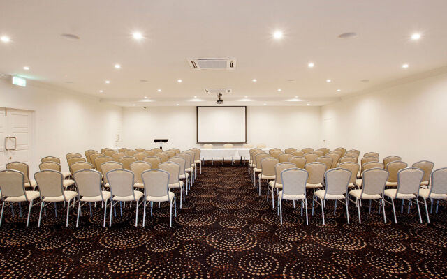 Nightelier Mission Beach