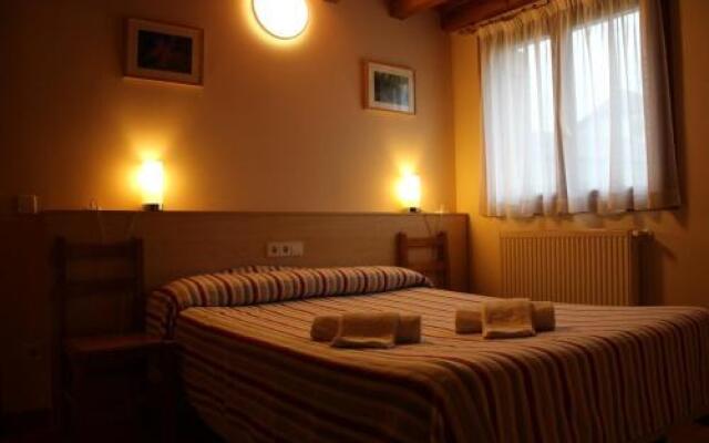 Hostal Ezkaurre
