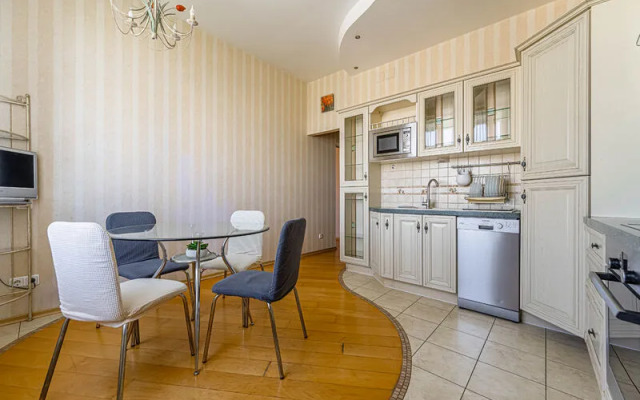 Апартаменты Рентал СПБ на ул. Бассейной, д. 10