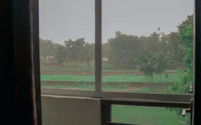 Happy Home - 10 Mins From Sangam River
