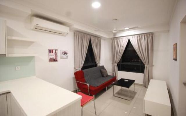Abz Apartment @ Solstice
