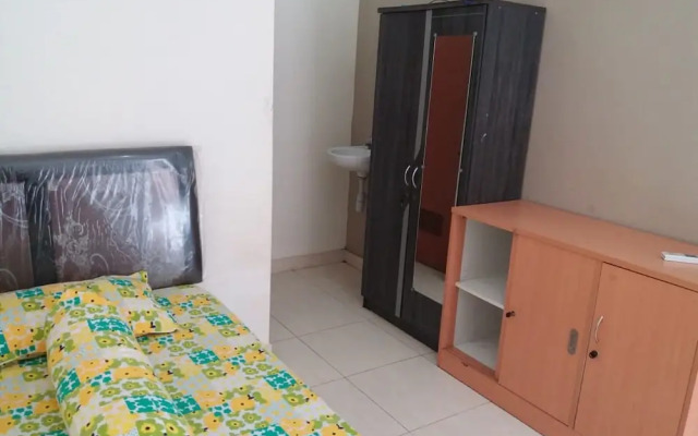 Oyo 2851 Anggrek House Syariah