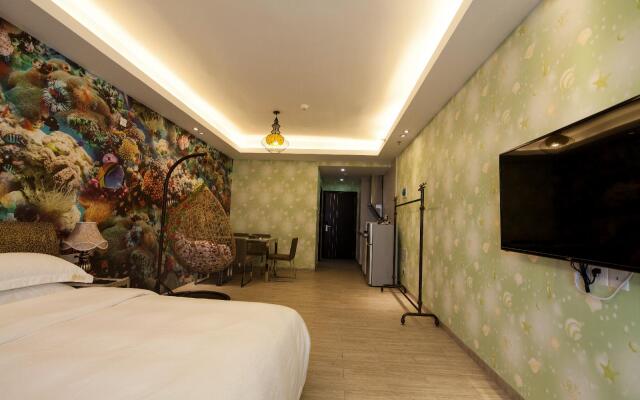 Chimelong LOVE Theme Apartment