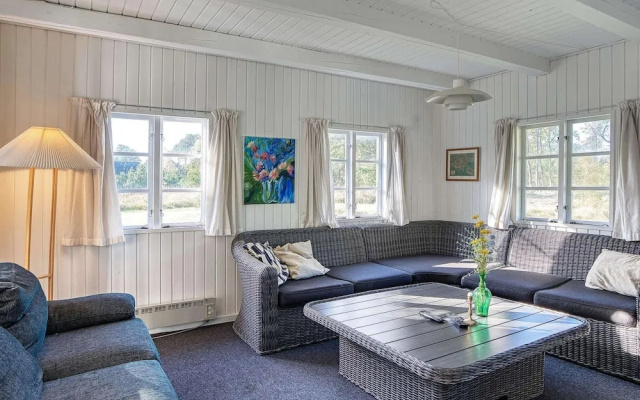 6 Person Holiday Home in Rodby
