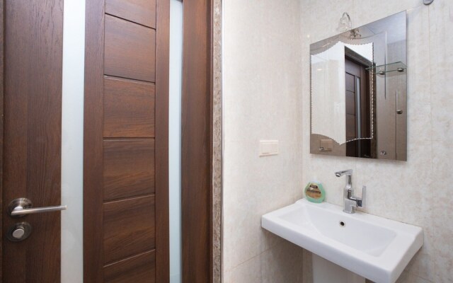 Stay Inn on Mashtots Ave. 40a-7