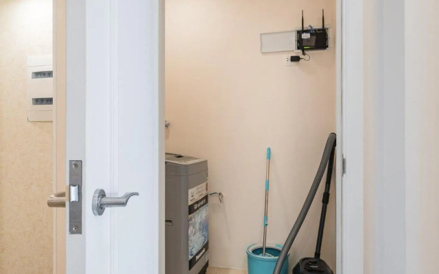 Troy House - D'Leroi Soleil - 59 Xuan Dieu