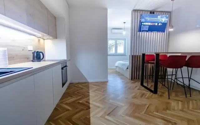 The Vlasta Collection