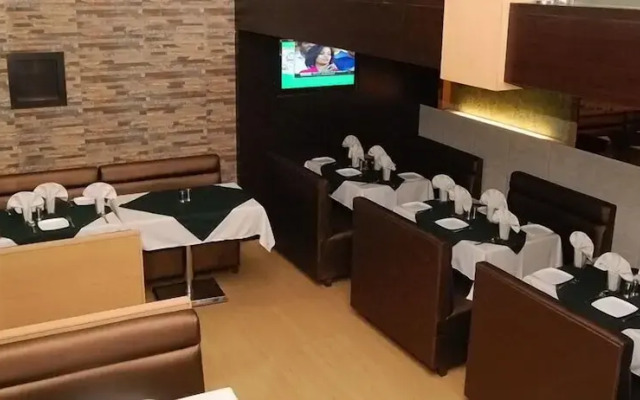 Hotel Aishwarya Residency