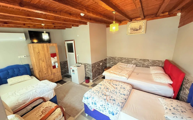 Oz Butik Otel Antik Kent Myrleia