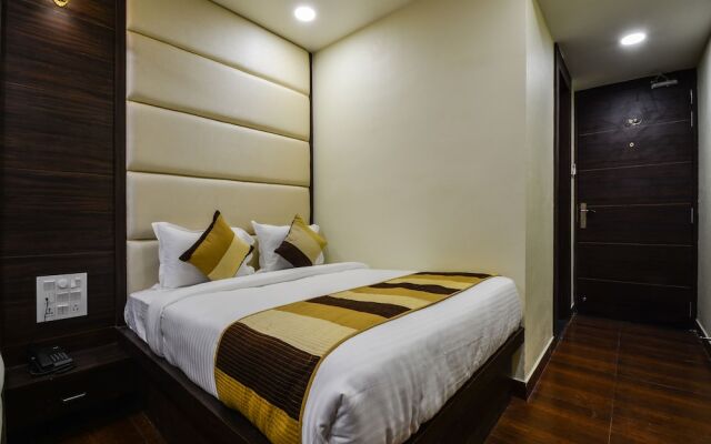 OYO 22205 Hotel Atlantica