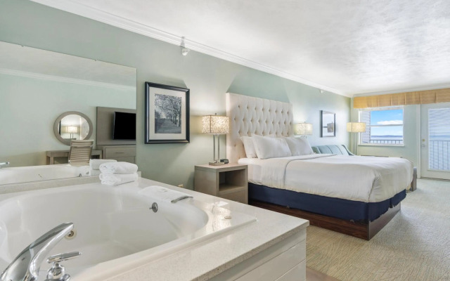 Cherry Tree Inn and Suites