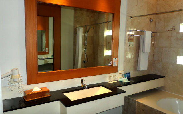 Novotel Palembang Hotel & Residence