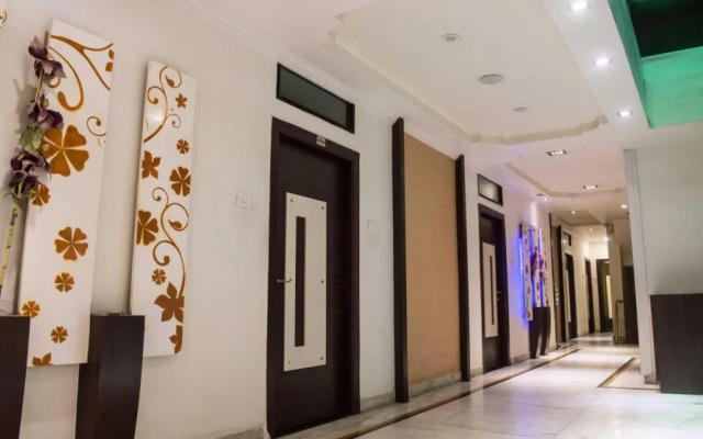 Hotel Ronak Plaza
