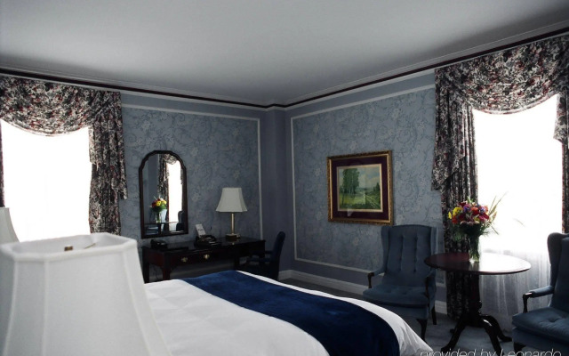 The Hotel Saskatchewan, Autograph Collection