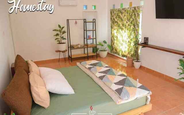 Petik Merah Homestay