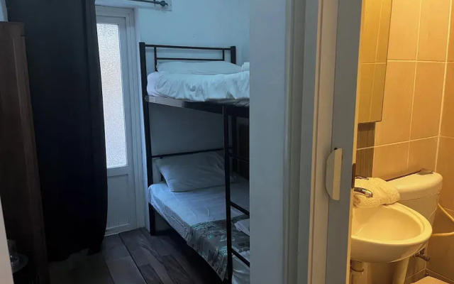 Pierre De Soleil Guesthouse