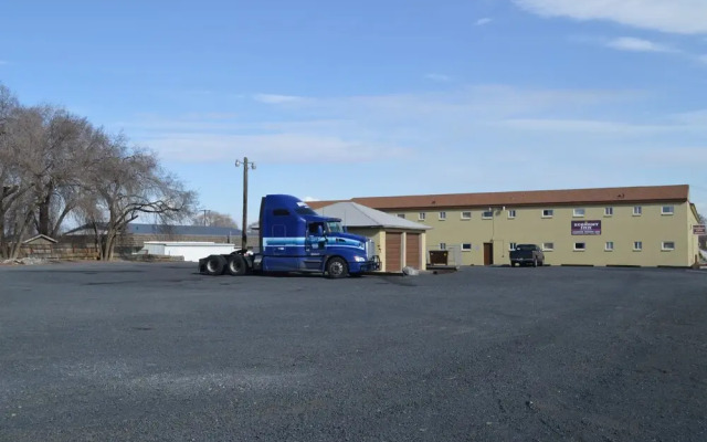 Economy Inn