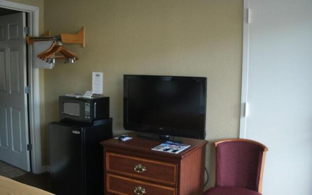 Motel 6 Millington, TN