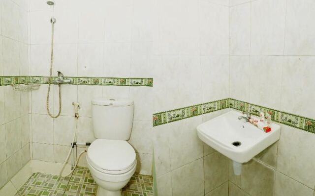 Oyo 2356 Kost Omah Manahan