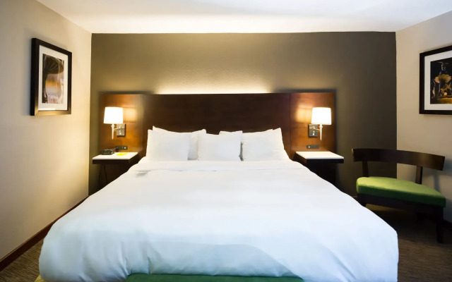 Radisson Hotel Cincinnati Riverfront