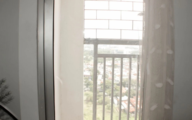 Minimalist And Homey 1Br At Bassura City Apartment