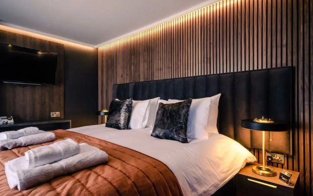 Sweeney Aviemore One