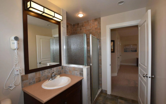 The Lodges at Blue Mountain - Rivergrass Condo
