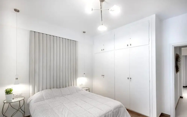 Stylish Acropolis View Apartment