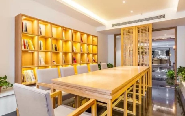 Floral Hotel Su Pu Exhibition Center