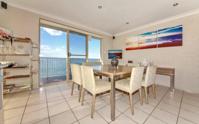 Alcheringa Unit 3 & 4, 32 Sandy Point Road