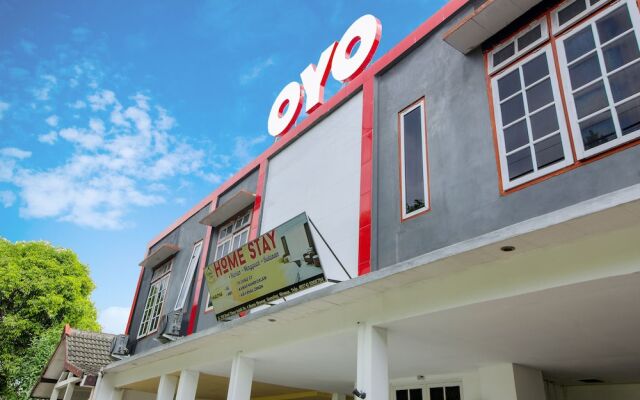 Rumah Mumu Kost & Homestay by OYO Rooms