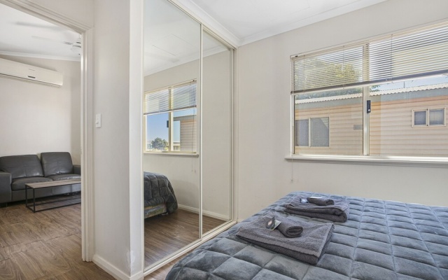 The Cove Holiday Village – Guest Rooms – Point Samson