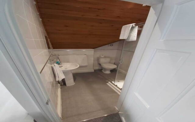 Pier Hotel by OYO Rooms