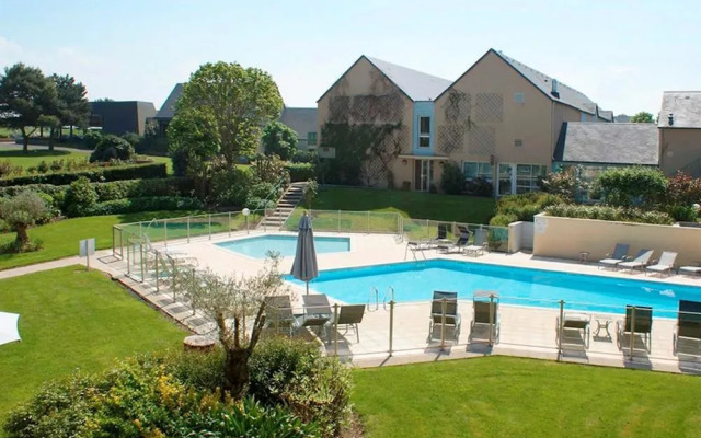 Hotel Mercure Omaha Beach