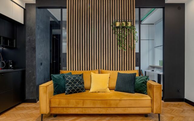 Charming Apartment in Cracow by Renters