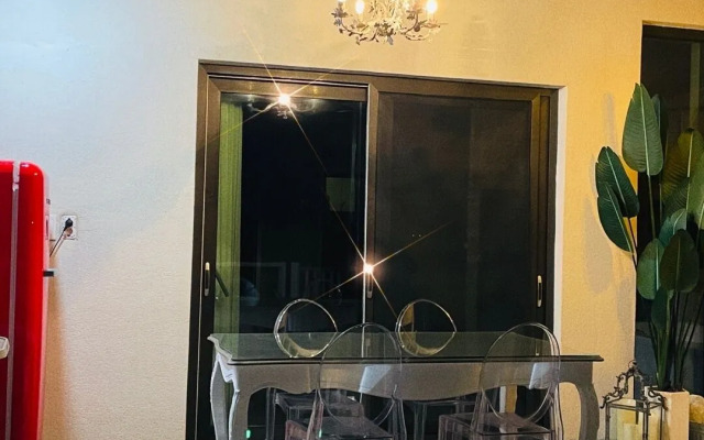 Lim Sea Side Poolvilla Pension