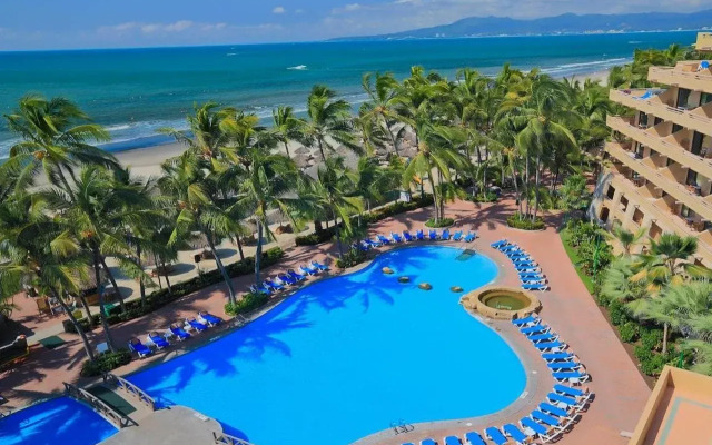 Paradise Village Beach Resort and Spa