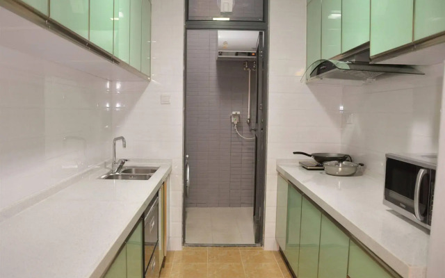 Private-Enjoyed Home Stanley International Apartment