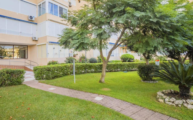 Cubo's Urban Beach Algarrobo