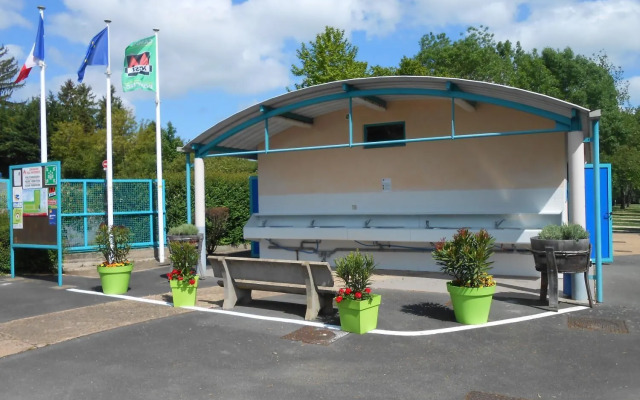 Camping de Tournus - Drole de cabane