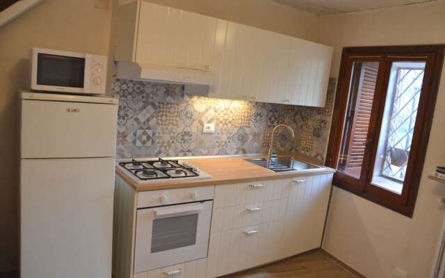 Stone House Lake View