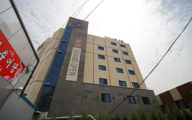 Yeongcheon The Best Hotel