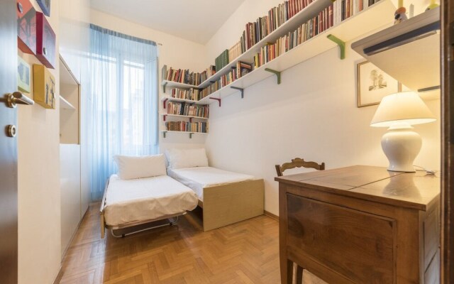 Elegant and Spacious 6 Guests Flat Near Vatican